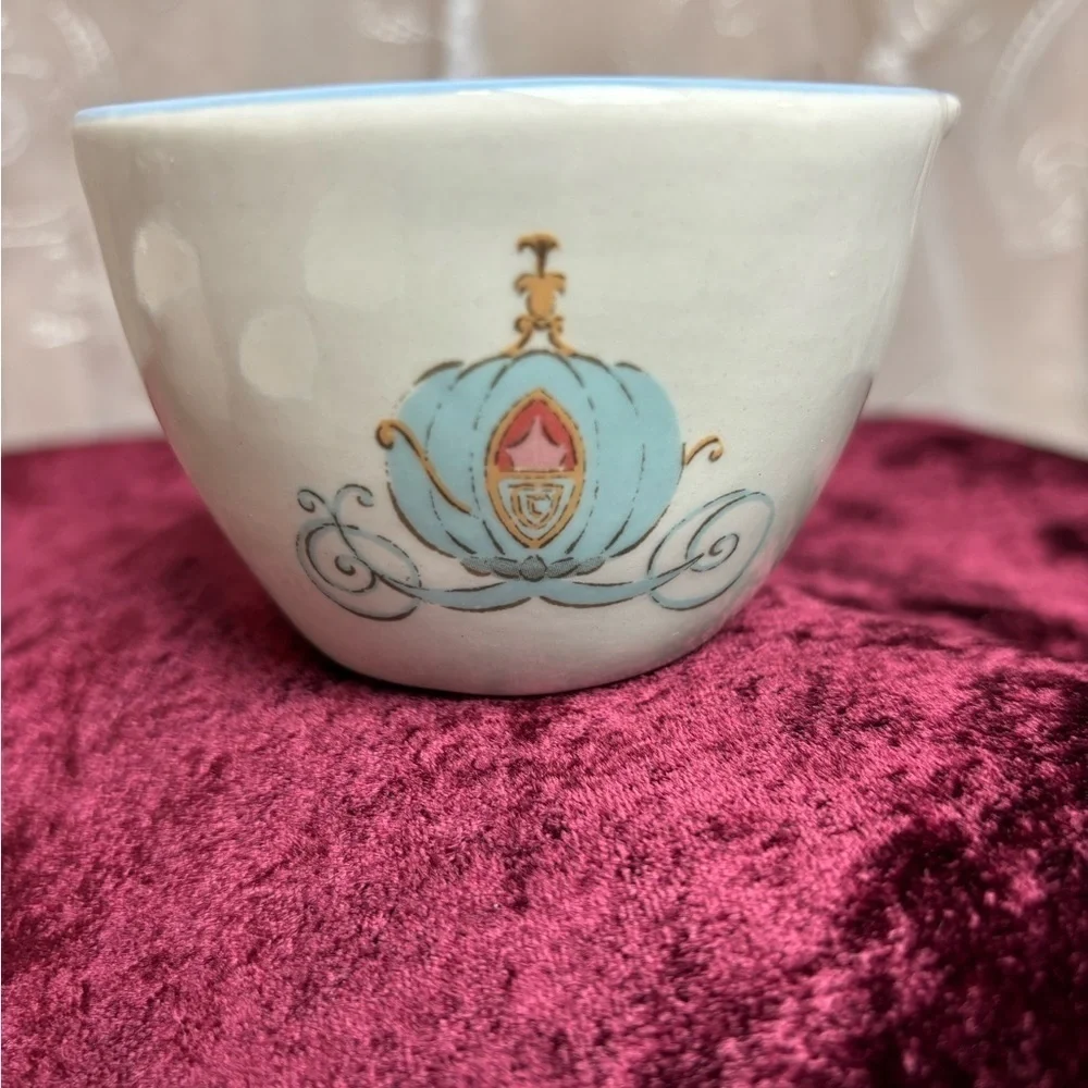 Rae Dunn Disney Princess  ceramic Measuring  Cups (4)